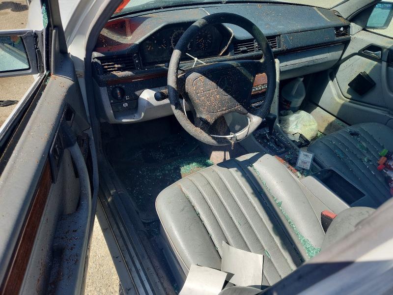 Продажа на аукционе авто 1993 Mercedes-benz 300, vin: WDBEB28E5PB981581, номер лота: 51041886