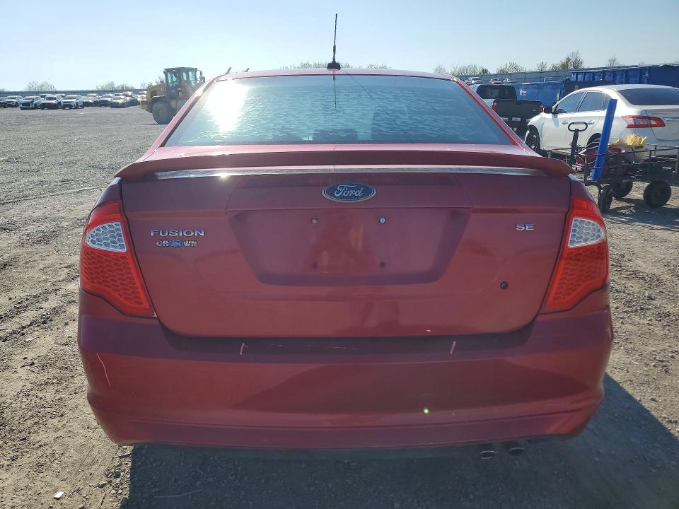 49086786 :رقم المزاد ، 3FAHP0HA0AR335892 vin ، 2010 Ford Fusion مزاد بيع