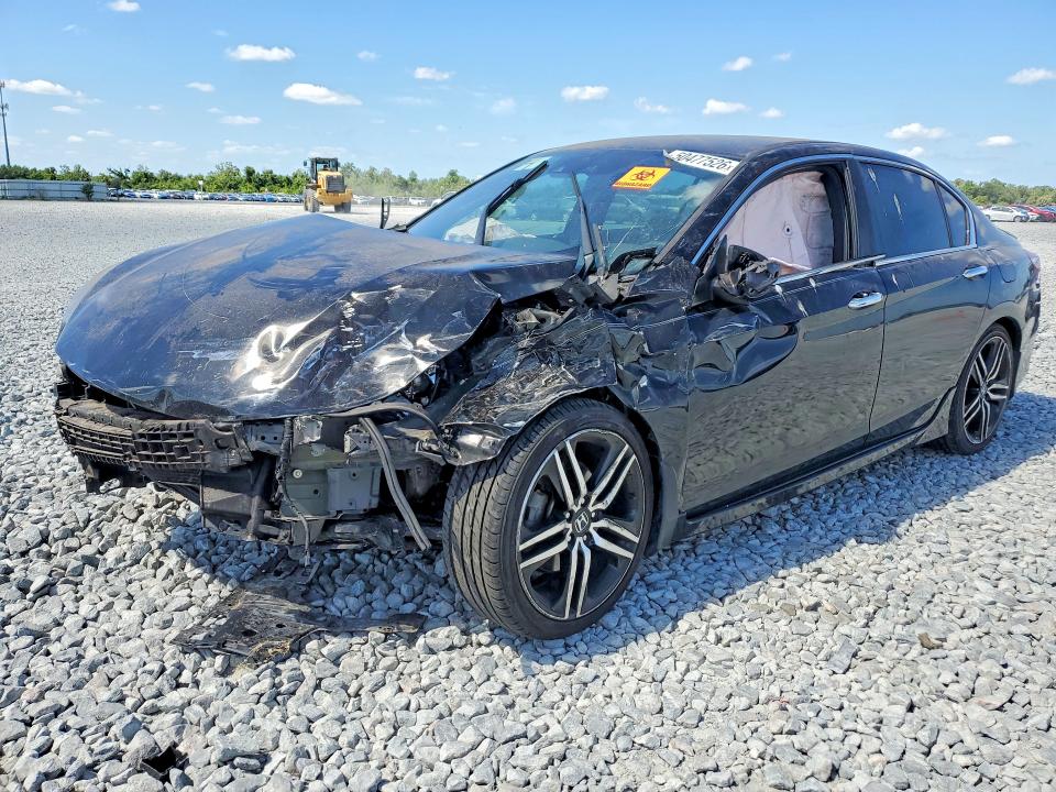 2017 Honda Accord მანქანა იყიდება აუქციონზე, vin: 1HGCR2F66HA116790, აუქციონის ნომერი: 50477526