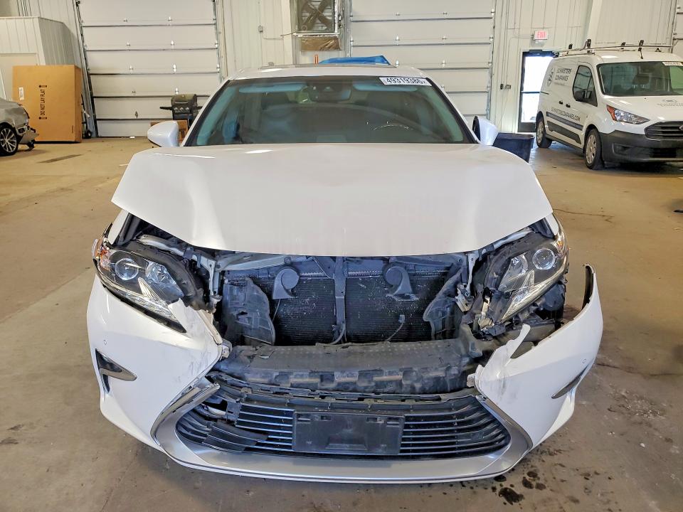 2016 Lexus Es მანქანა იყიდება აუქციონზე, vin: 58ABK1GG6GU023673, აუქციონის ნომერი: 49319386