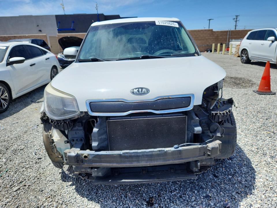 Продаж на аукціоні авто 2015 Kia Soul, vin: KNDJN2A20F7789686, номер лоту: 51020826