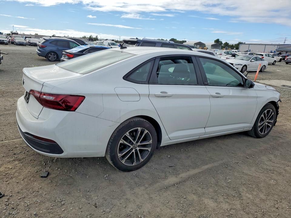 Aukcja sprzedaży 2024 Volkswagen Jetta, vin: 3VWBM7BU2RM087784, numer aukcji: 50647926