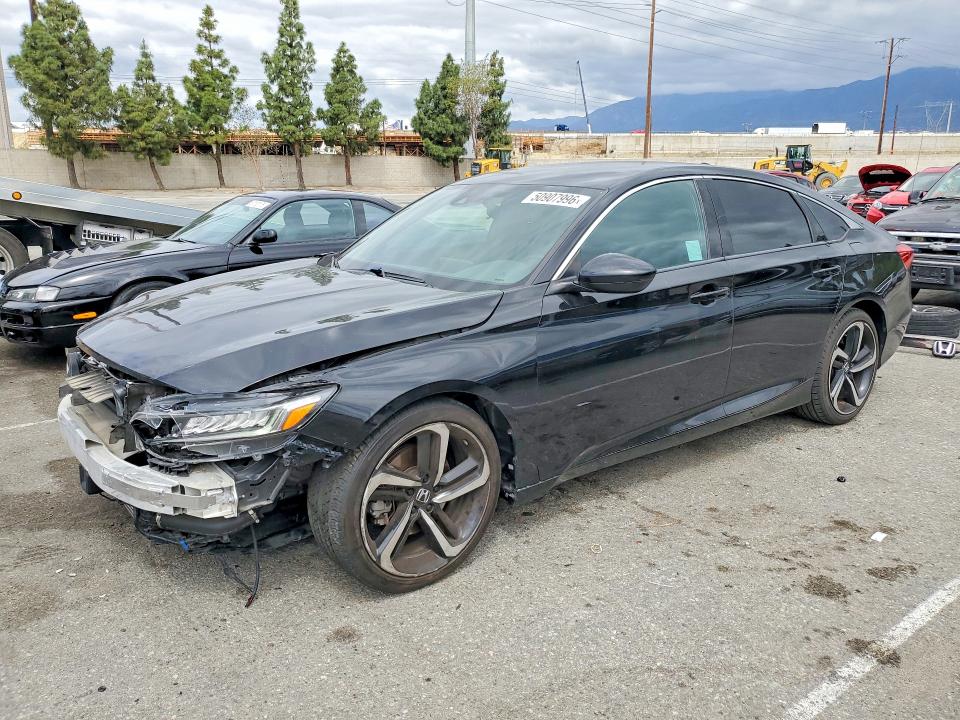 Auction sale of the 2018 Honda Accord, vin: 1HGCV1F38JA025652, lot number: 50907996