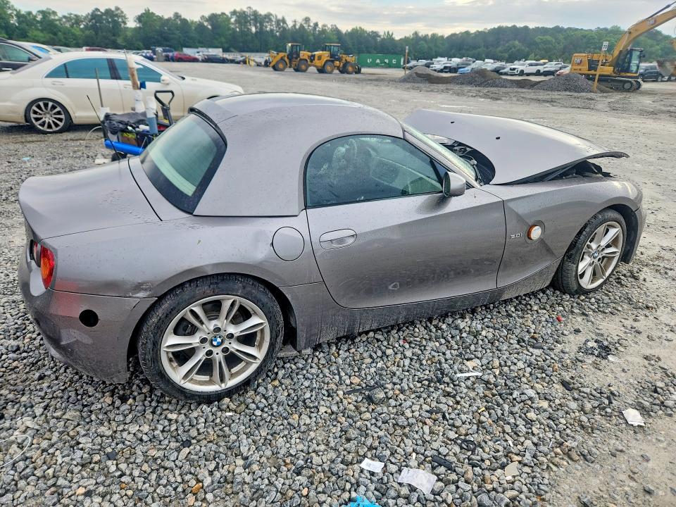 48548236 :رقم المزاد ، 4USBT53574LT25201 vin ، 2004 Bmw Z4 مزاد بيع