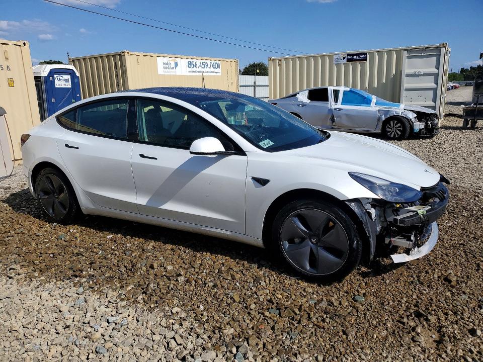 46782186 :رقم المزاد ، 5YJ3E1EA1NF370744 vin ، 2022 Tesla Model 3 مزاد بيع