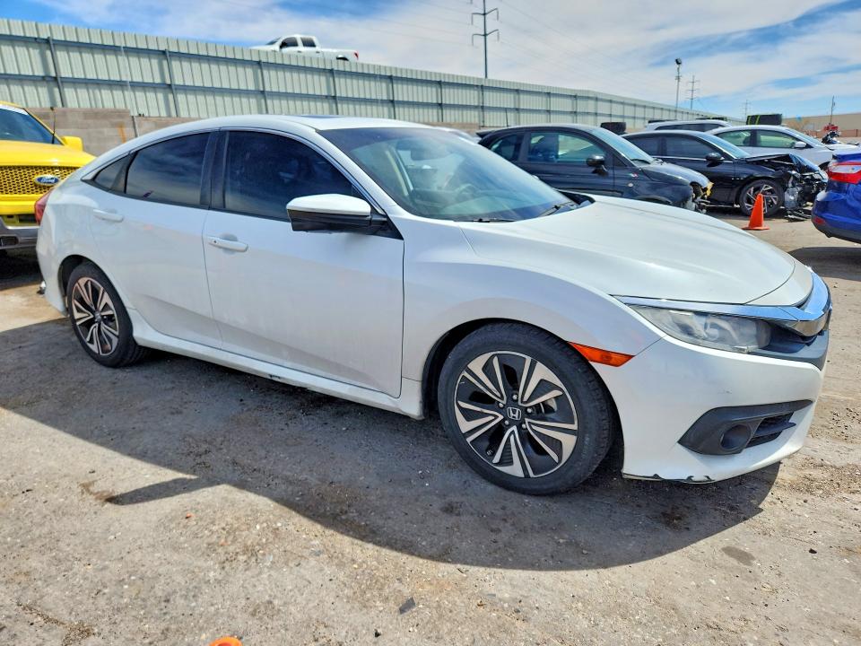 Aukcja sprzedaży 2017 Honda Civic, vin: 2HGFC1F32HH649820, numer aukcji: 45537936