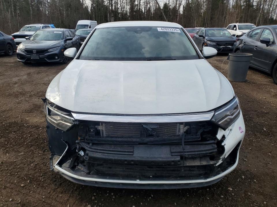 Продажа на аукционе авто 2022 Volkswagen Jetta, vin: 3VWEM7BU2NM034090, номер лота: 42022226
