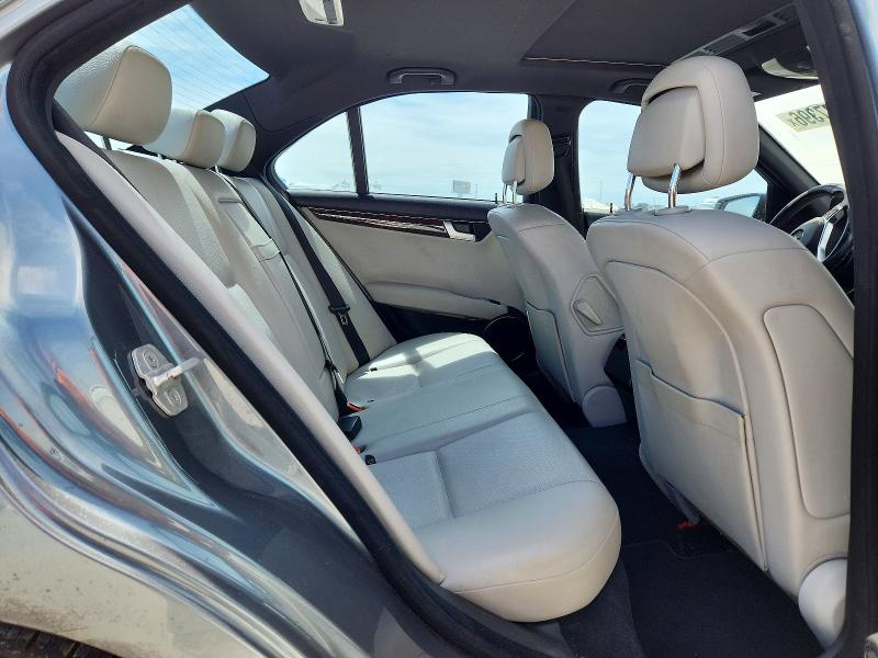 Продажа на аукционе авто 2012 Mercedes-benz C, vin: WDDGF4HB7CA642567, номер лота: 50187396