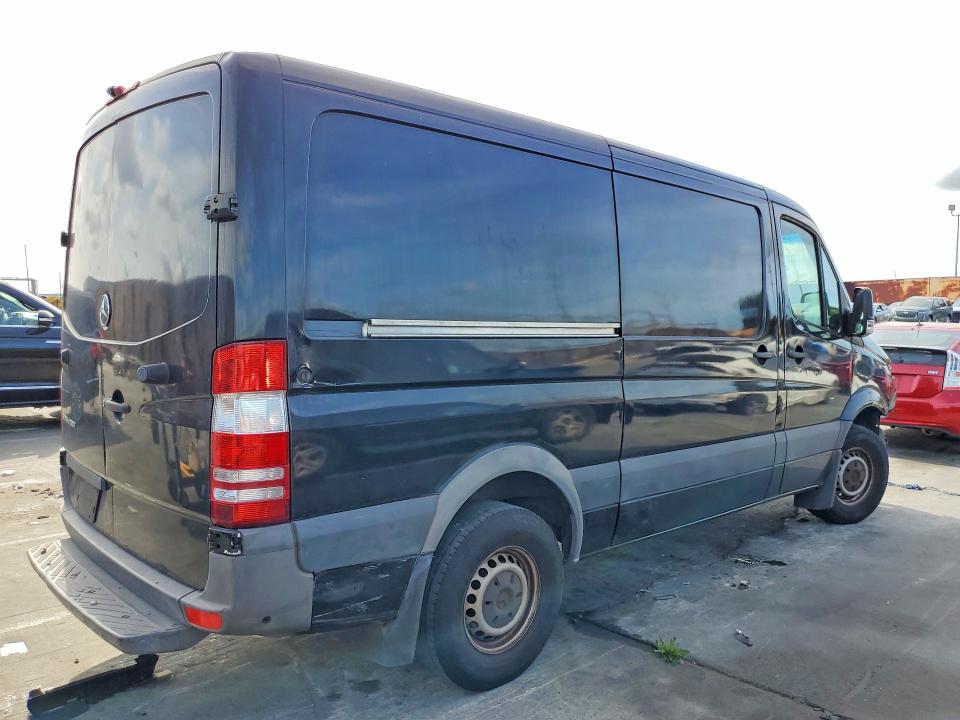 Продажа на аукционе авто 2016 Mercedes-benz Sprinter, vin: WD3PE7DD1GP281632, номер лота: 50955436