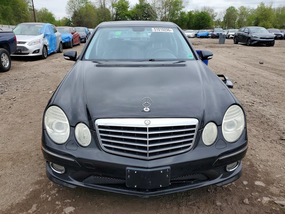 51010296 :رقم المزاد ، WDBUF87X17X223729 vin ، 2007 Mercedes-benz E مزاد بيع