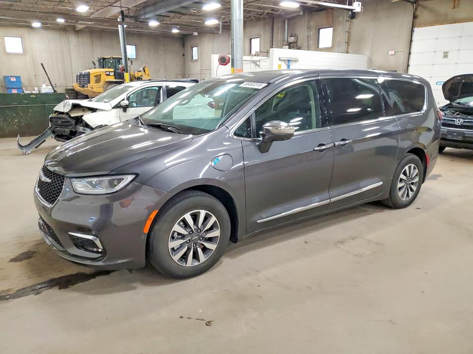 50463316 :رقم المزاد ، 2C4RC1S70NR211033 vin ، 2022 Chrysler Pacifica مزاد بيع