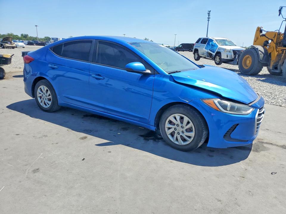 50331226 :رقم المزاد ، KMHD74LFXHU418215 vin ، 2017 Hyundai Elantra مزاد بيع