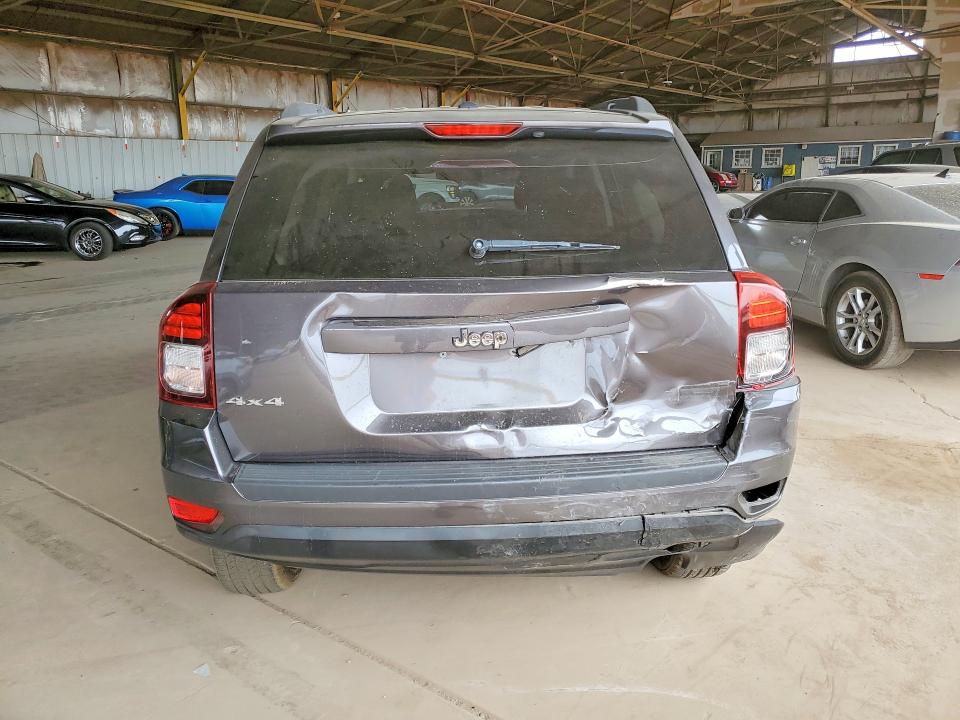 51256486 :رقم المزاد ، 1C4NJDBB9GD733241 vin ، 2016 Jeep Compass مزاد بيع