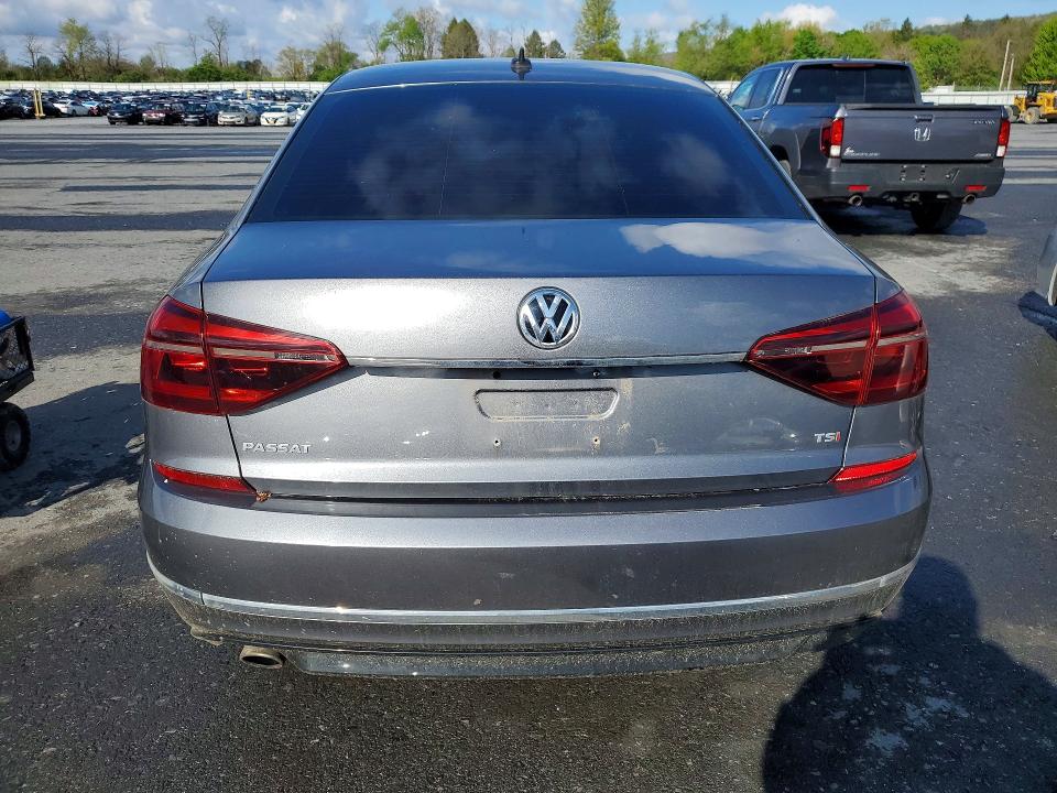 Продажа на аукционе авто 2017 Volkswagen Passat, vin: 1VWDT7A3XHC063348, номер лота: 50454866