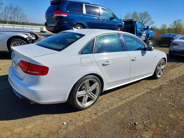 Продаж на аукціоні авто 2011 Audi S4, vin: WAUBGAFL7BA109867, номер лоту: 49937006
