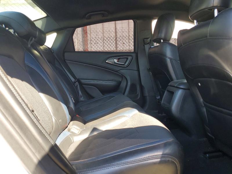 Auction sale of the 2015 Chrysler 200, vin: 1C3CCCBG5FN516273, lot number: 49016856