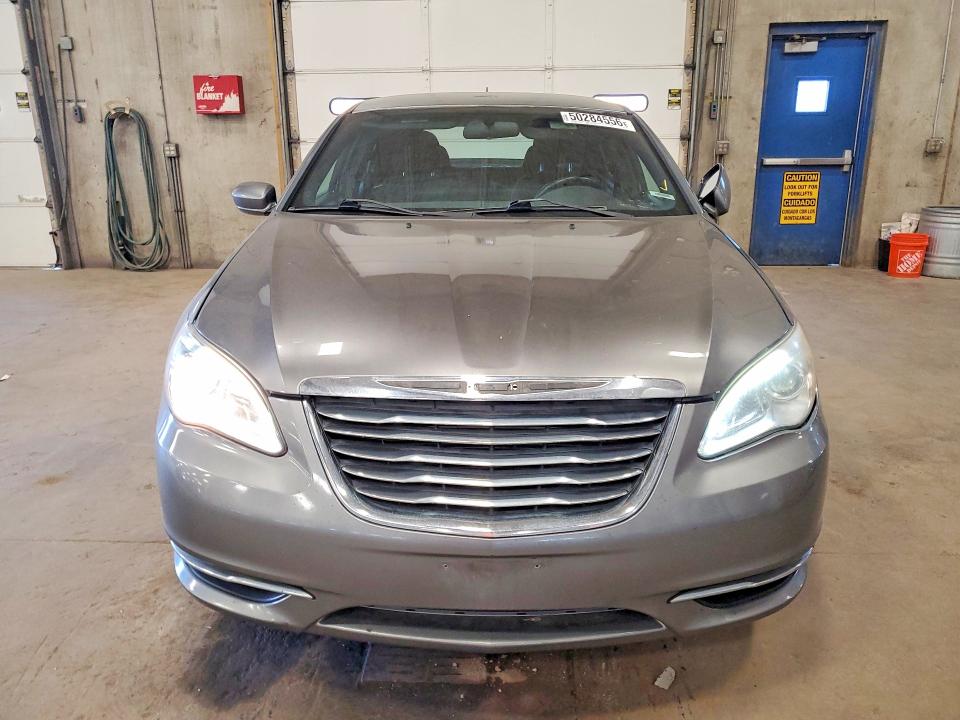 Продажа на аукционе авто 2011 Chrysler 200, vin: 1C3BC1FG5BN584142, номер лота: 50284556