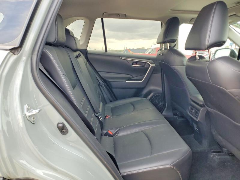 Продажа на аукционе авто 2020 Toyota Rav4, vin: 2T3A1RFV2LW108306, номер лота: 50931686
