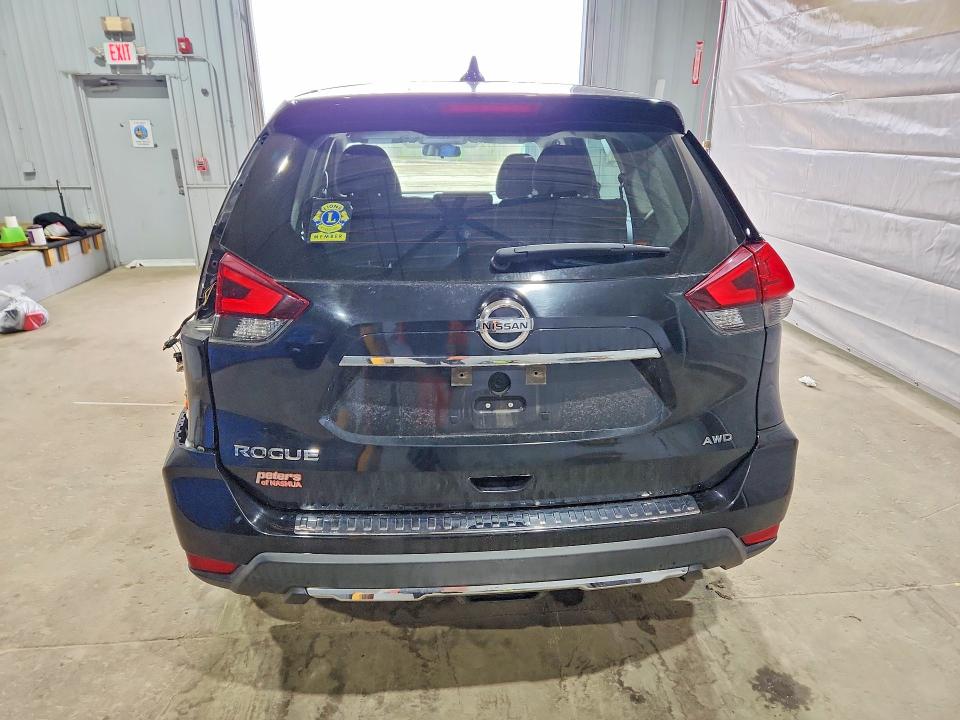 Продажа на аукционе авто 2018 Nissan Rogue, vin: KNMAT2MV2JP571902, номер лота: 49556026
