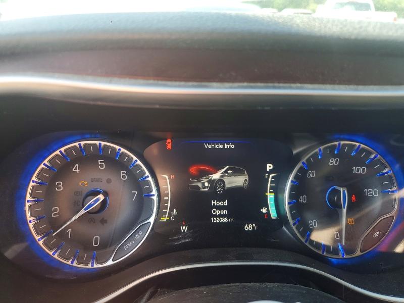 49457616 :رقم المزاد ، 2C4RC1GG4HR657571 vin ، 2017 Chrysler Pacifica مزاد بيع