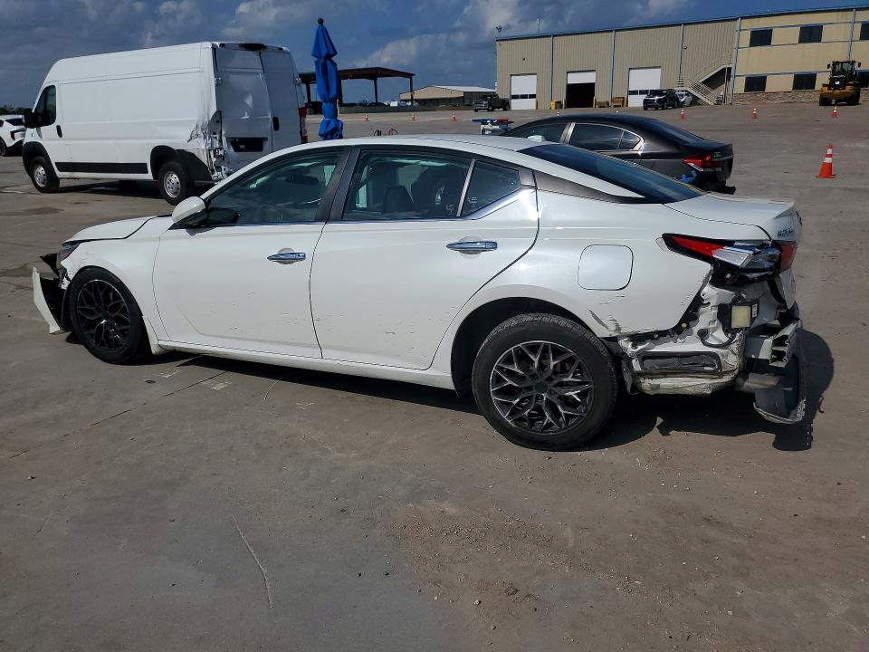 49820146 :رقم المزاد ، 1N4BL4DV4NN340717 vin ، 2022 Nissan Altima مزاد بيع