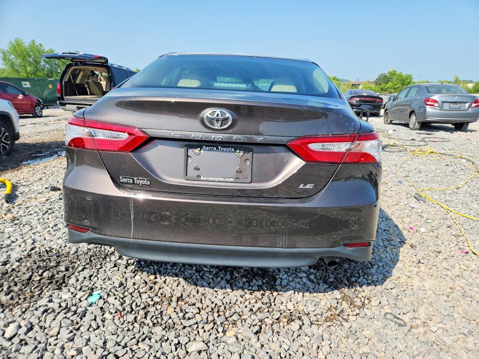 Auction sale of the 2018 Toyota Camry, vin: 4T1B11HKXJU141486, lot number: 50460326