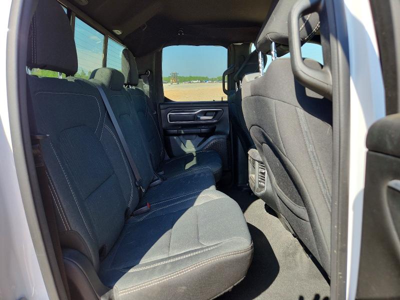 Продажа на аукционе авто 2022 Ram 1500, vin: 1C6RREBT1NN202395, номер лота: 50984826