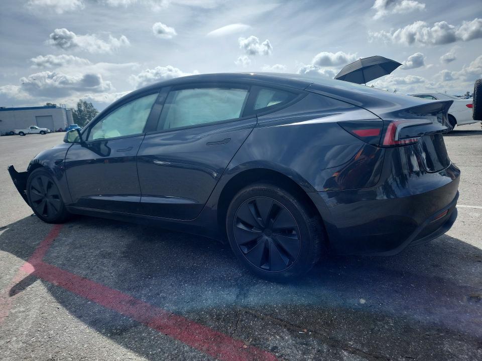 50887136 :رقم المزاد ، 5YJ3E1EA5RF869231 vin ، 2024 Tesla Model 3 مزاد بيع