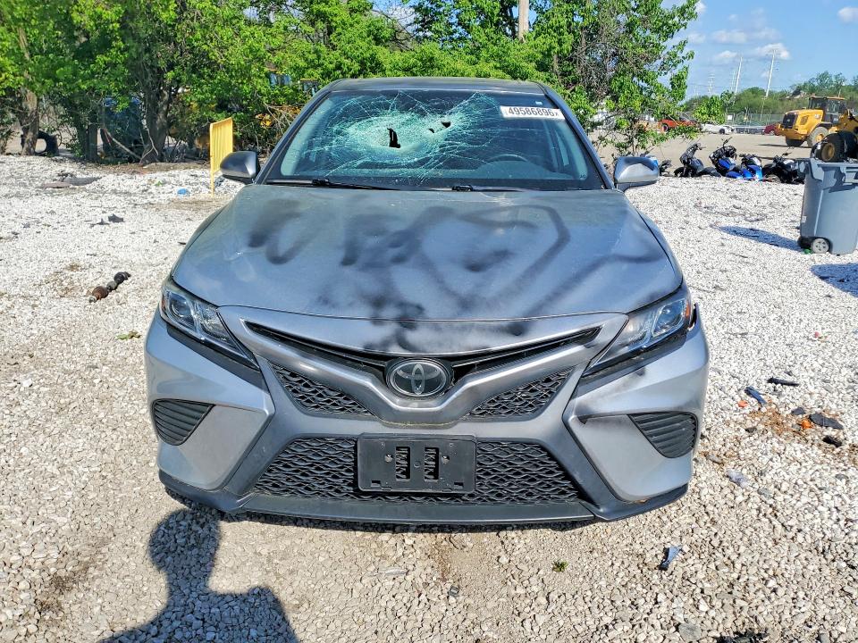 2019 Toyota Camry მანქანა იყიდება აუქციონზე, vin: 4T1B11HK4KU755936, აუქციონის ნომერი: 49586896