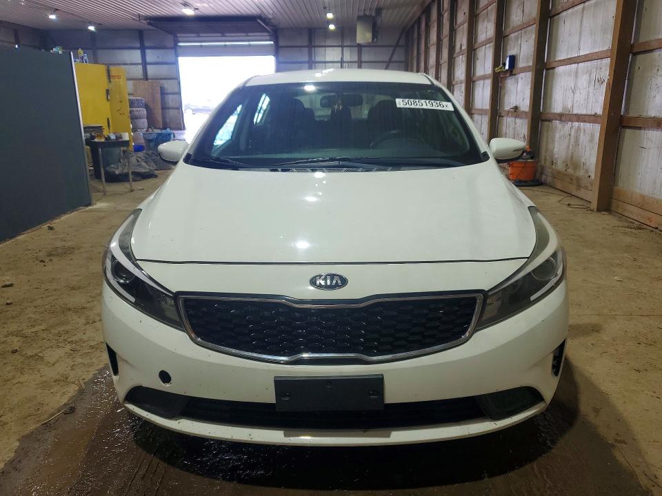 50851936 :رقم المزاد ، KNAFK5A82H5684499 vin ، 2017 Kia Forte مزاد بيع