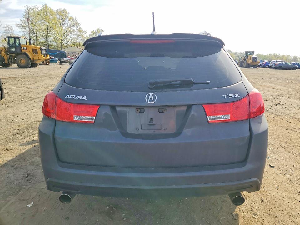 49967546 :رقم المزاد ، JH4CW2H50DC000364 vin ، 2013 Acura Tsx مزاد بيع