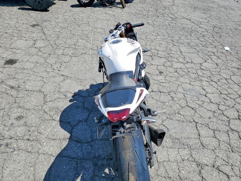 Продажа на аукционе авто 2017 Triumph Motorcycle Daytona 675r, vin: SMTA02YK2HJ790494, номер лота: 49462376
