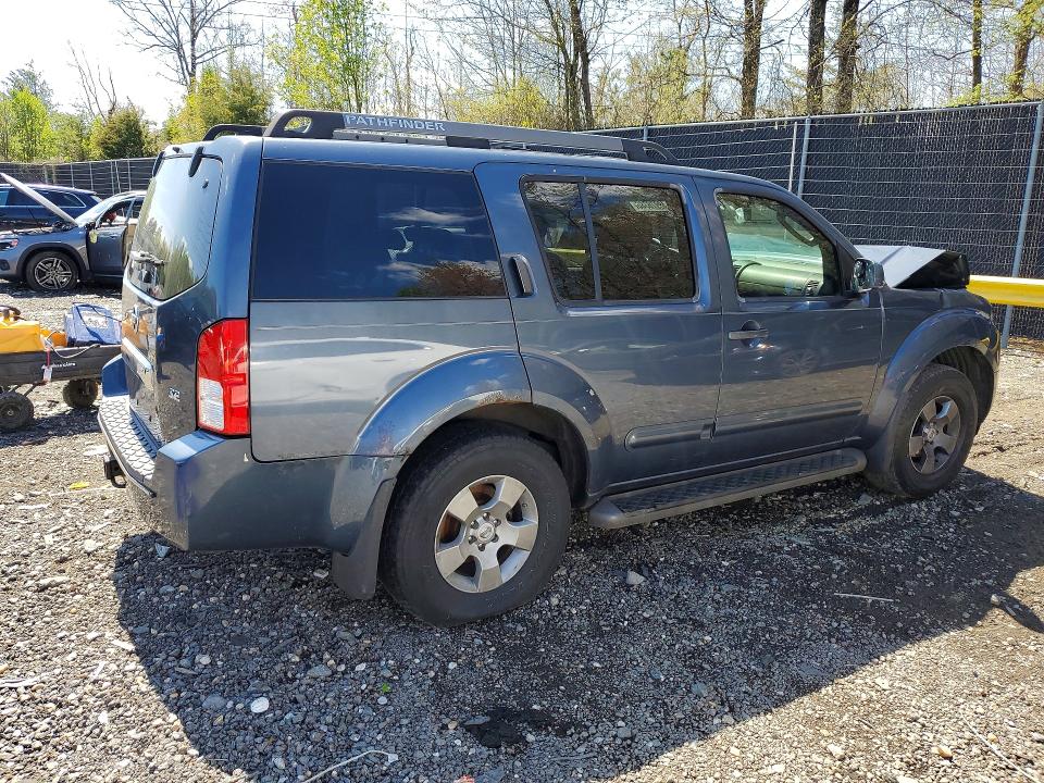 2005 Nissan Pathfinder მანქანა იყიდება აუქციონზე, vin: 5N1AR18W65C705590, აუქციონის ნომერი: 48976386