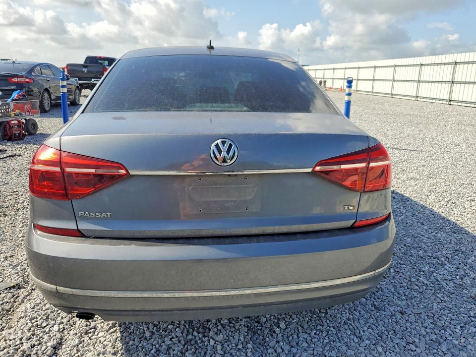Продажа на аукционе авто 2017 Volkswagen Passat, vin: 1VWAT7A33HC016259, номер лота: 49821516