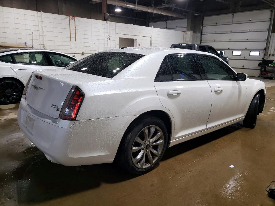 48554856 :رقم المزاد ، 2C3CCAGG6EH357414 vin ، 2014 Chrysler 300 مزاد بيع