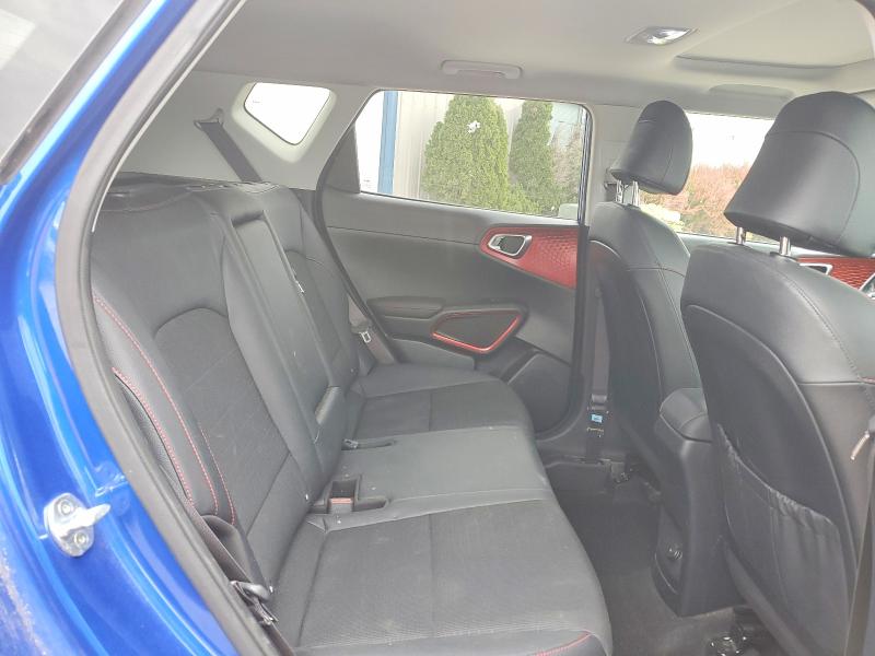 47788406 :رقم المزاد ، KNDJ53AF9N7818562 vin ، 2022 Kia Soul مزاد بيع