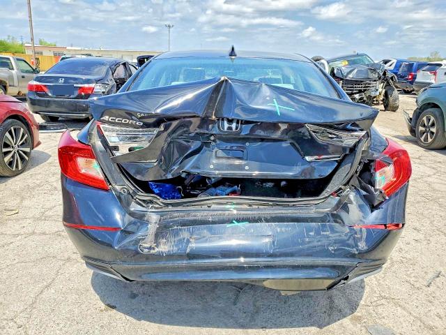 Продажа на аукционе авто 2018 Honda Accord, vin: 1HGCV1F11JA241342, номер лота: 50157946