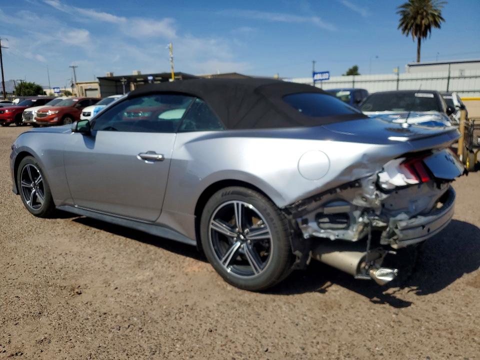 51818286 :رقم المزاد ، 1FAGP8UH9S5120724 vin ، 2025 Ford Mustang مزاد بيع