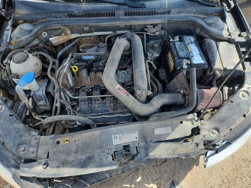 49279016 :رقم المزاد ، 3VWB67AJ3JM241991 vin ، 2018 Volkswagen Jetta مزاد بيع