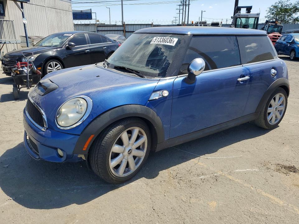 Продажа на аукционе авто 2008 Mini Cooper, vin: WMWMF73518TV39489, номер лота: 51336036