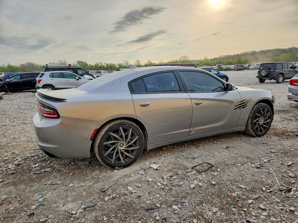 49015066 :رقم المزاد ، 2C3CDXHG1FH843869 vin ، 2015 Dodge Charger مزاد بيع
