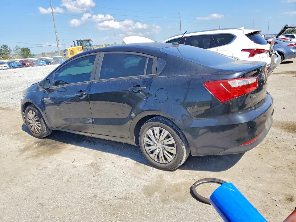 49850126 :رقم المزاد ، KNADM4A39H6037656 vin ، 2017 Kia Rio مزاد بيع