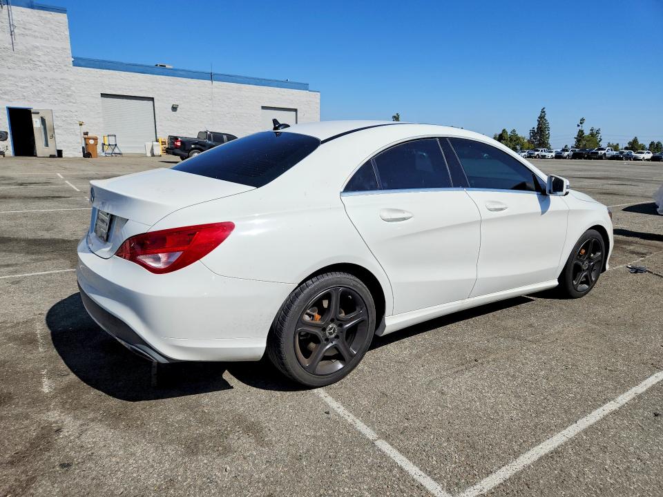 2019 Mercedes-benz Cla მანქანა იყიდება აუქციონზე, vin: WDDSJ4EB5KN719537, აუქციონის ნომერი: 51263676