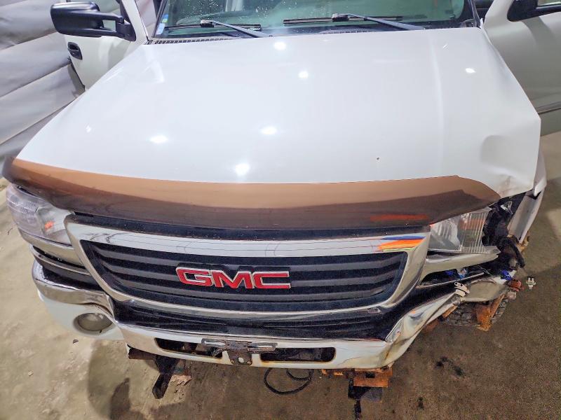 Aukcja sprzedaży 2003 Gmc Sierra, vin: 1GTHK29G13E205200, numer aukcji: 49360766