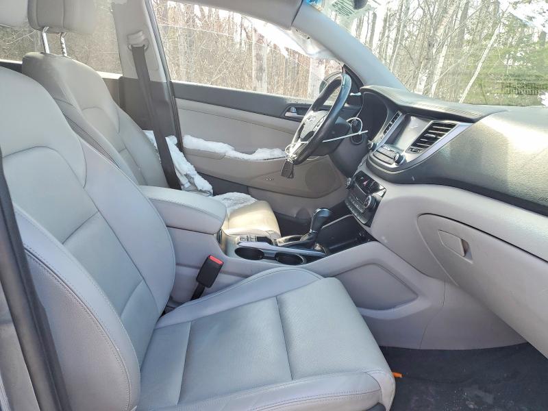 48687166 :رقم المزاد ، KM8J3CA48HU546284 vin ، 2017 Hyundai Tucson مزاد بيع
