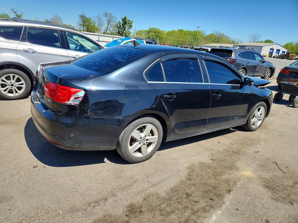Aukcja sprzedaży 2014 Volkswagen Jetta, vin: 3VW3L7AJ1EM320353, numer aukcji: 50697886