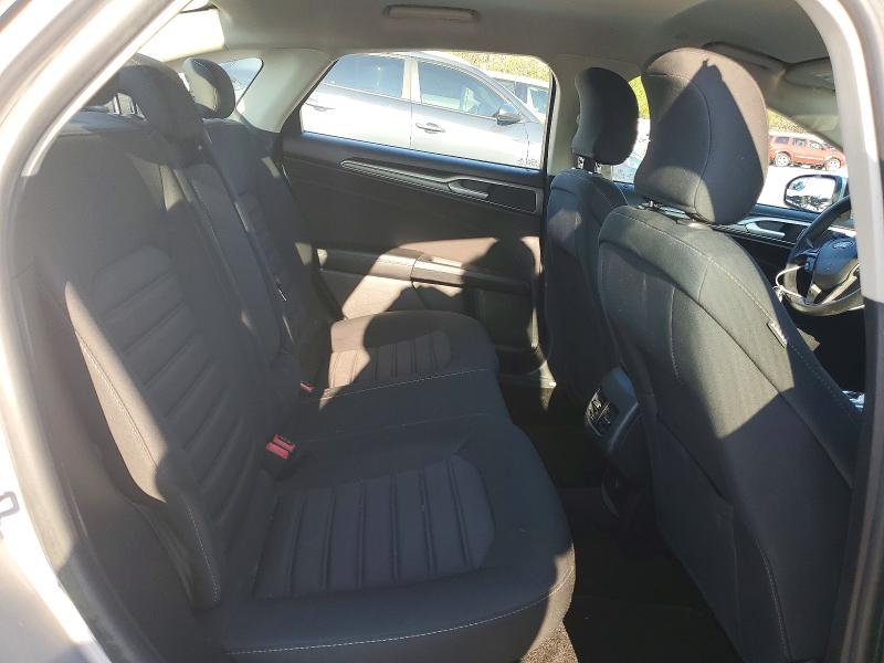 Продажа на аукционе авто 2018 Ford Fusion, vin: 3FA6P0LU3JR208658, номер лота: 48910106