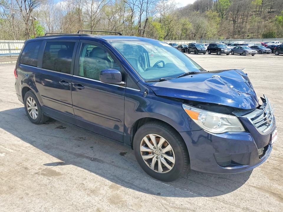 50241396 :رقم المزاد ، 2C4RVABG4DR725184 vin ، 2013 Volkswagen Routan مزاد بيع