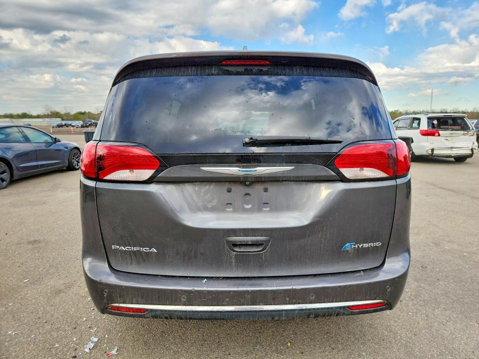 45887406 :رقم المزاد ، 2C4RC1N73JR157717 vin ، 2018 Chrysler Pacifica مزاد بيع