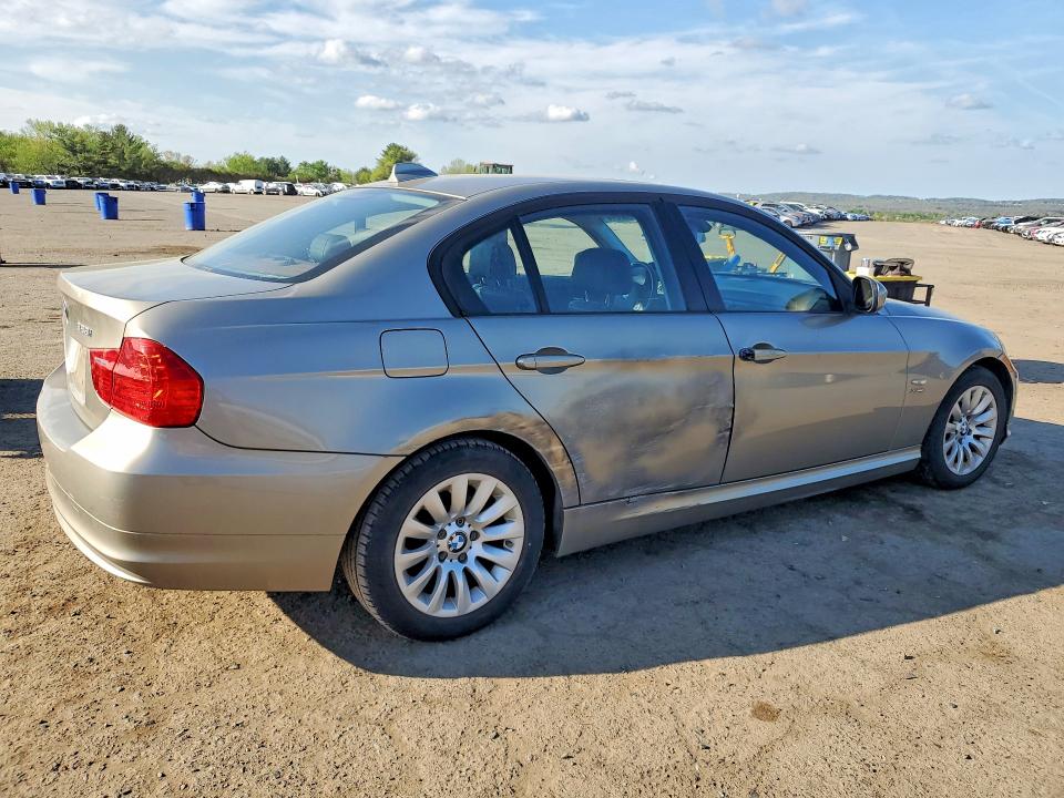 50449516 :رقم المزاد ، WBAPK73569A455061 vin ، 2009 Bmw 328 مزاد بيع